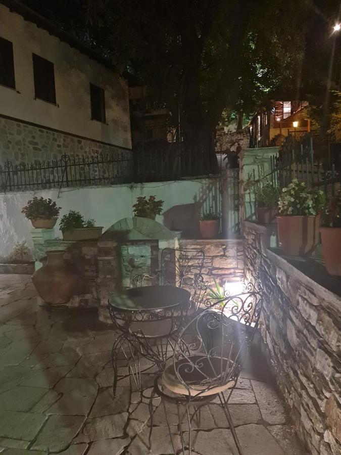 Θετισ Hotell Vizítsa Eksteriør bilde