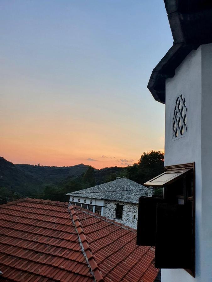 Θετισ Hotell Vizítsa Eksteriør bilde